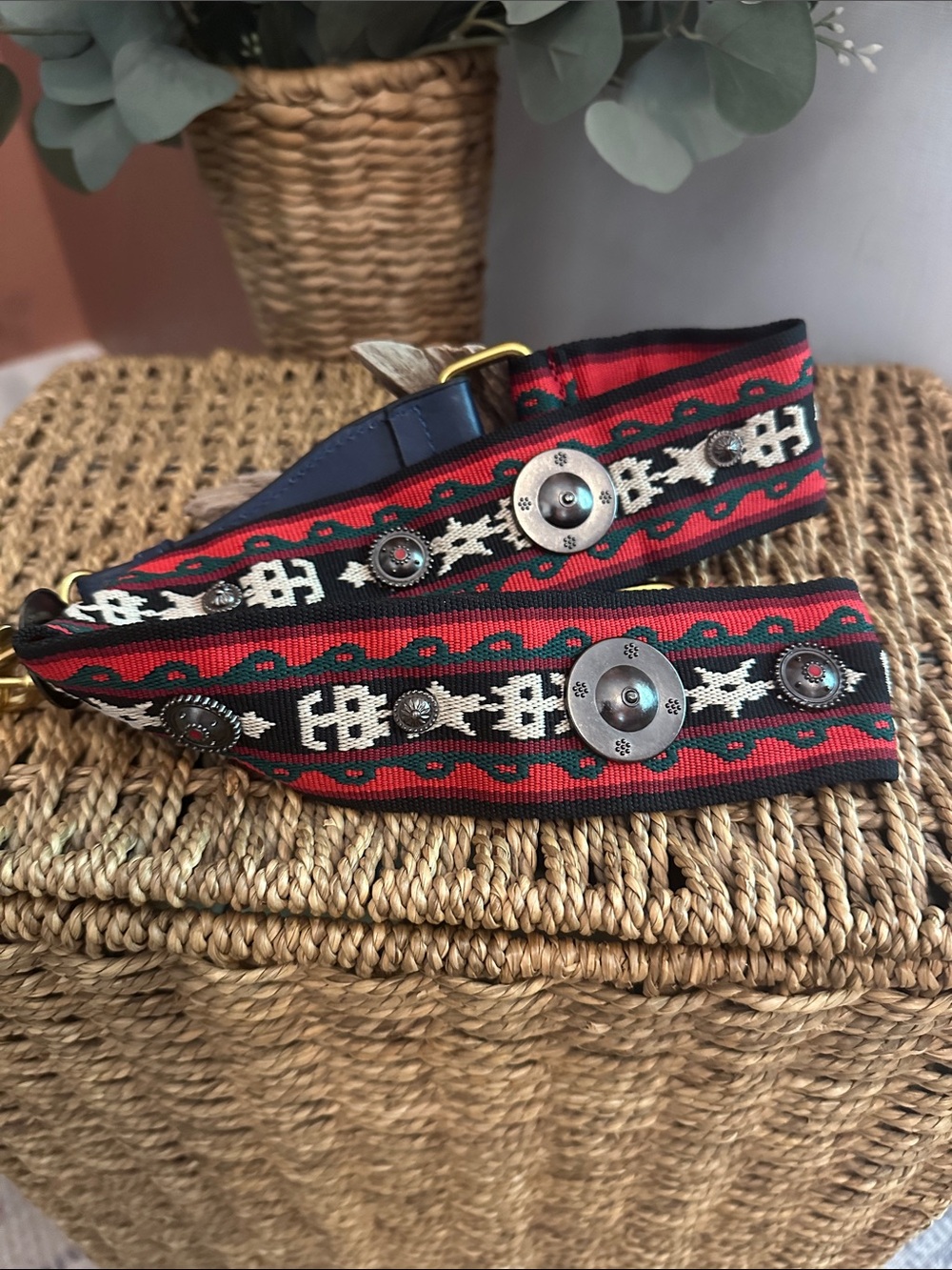 Southwestern inspired navy blue leather brass tone clasps medallions belt/strap - Picture 6 of 15
